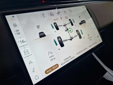 Land Rover Range Rover Sport D350 — photo 26