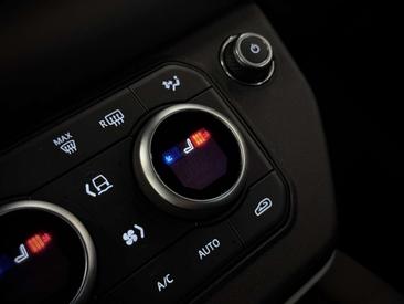 Land Rover Defender 110 P400e — photo 30