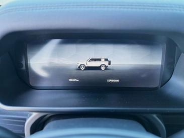 Land Rover Defender D200 — photo 29