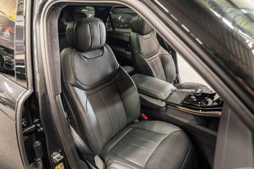 Land Rover Range Rover Sport P550e — photo 25