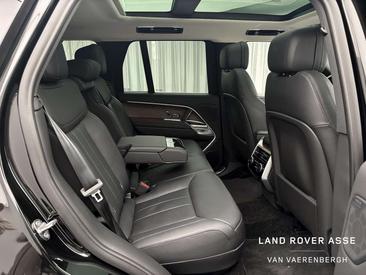 Land Rover Range Rover P550e — photo 4