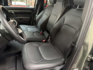 Land Rover Defender 110 D200 — photo 27
