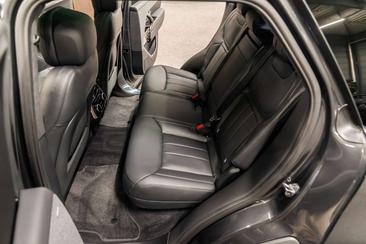 Land Rover Range Rover Sport P550e — photo 28