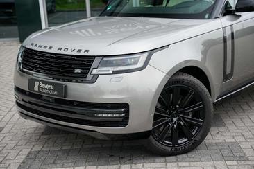 Land Rover Range Rover P550e — photo 30