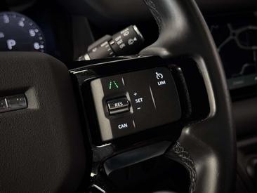 Land Rover Defender 110 P400e — photo 41