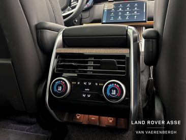 Land Rover Range Rover P550e — photo 12