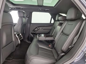 Land Rover Range Rover Sport D250 — photo 18