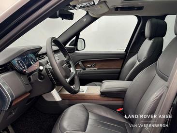 Land Rover Range Rover P550e — photo 13