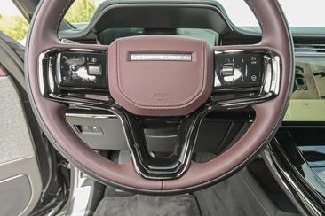 Land Rover Range Rover Sport P550e — photo 13