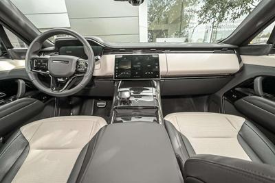 Land Rover Range Rover Sport SV