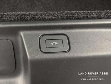 Land Rover Range Rover P550e — photo 22