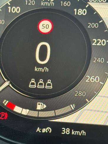 Land Rover Range Rover Sport D250 — photo 30