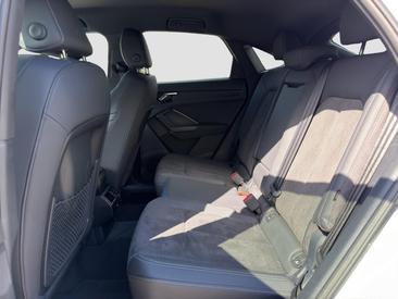 Audi Q3 Sportback TFSI E 45 E — photo 9