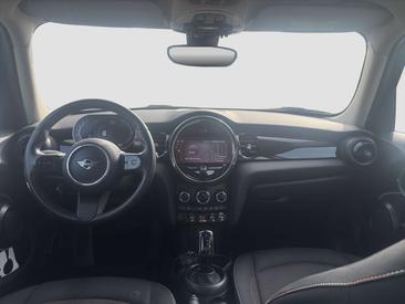 Mini 5 Portes Berline Cooper C — photo 10