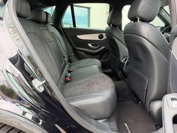 Mercedes GLC 200 D — photo 10