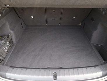 BMW IX1 XDrive30 — photo 10