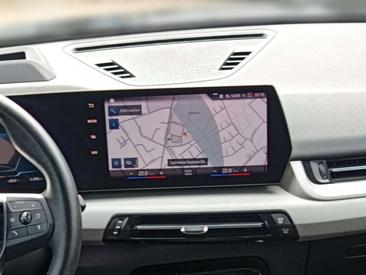 BMW IX1 XDrive30 — photo 17