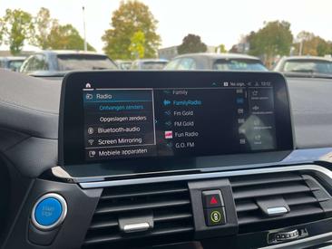 BMW iX3 — photo 33