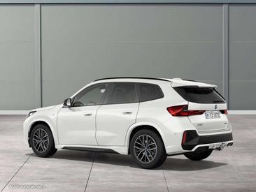 BMW IX1 XDrive30 — photo 6