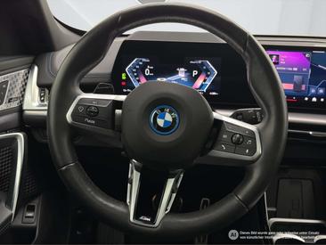 BMW IX1 XDrive30 — photo 14