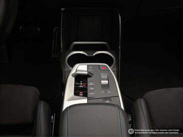 BMW IX1 XDrive30 — photo 16