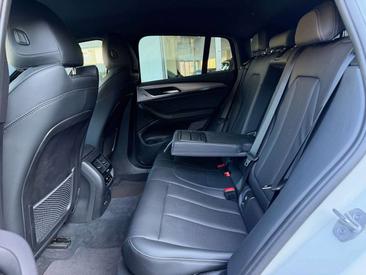BMW X4 XDrive20d — photo 7