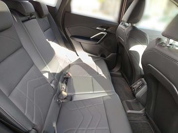 BMW IX1 EDrive20 — photo 20