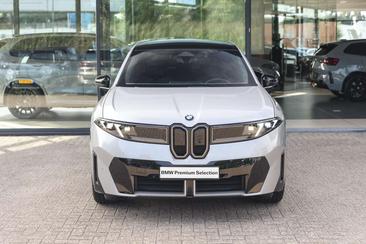 BMW iX3 40 — photo 4