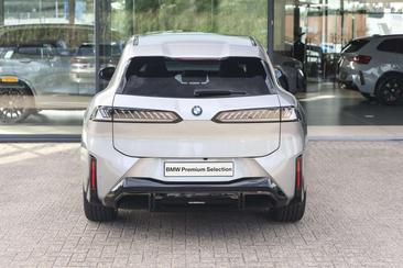 BMW iX3 40 — photo 5