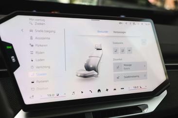 BMW iX3 40 — photo 27