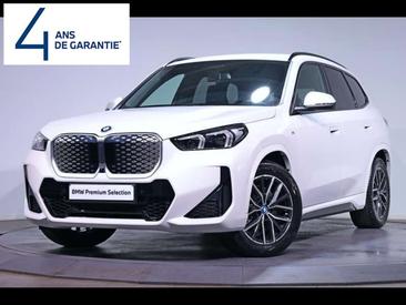 BMW IX1 XDrive30 — photo 3