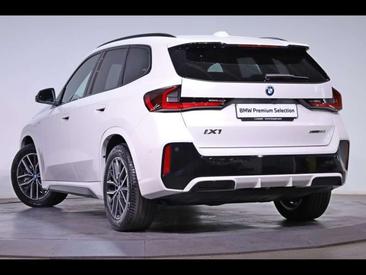 BMW IX1 XDrive30 — photo 5