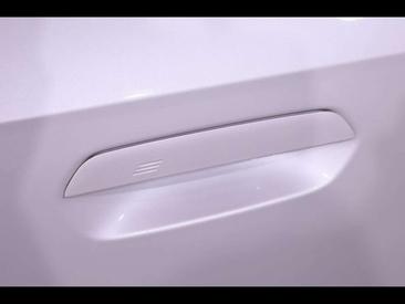 BMW IX1 XDrive30 — photo 22