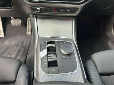 BMW M3 XDrive — photo 9