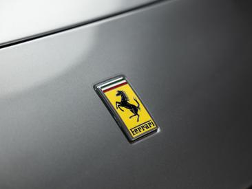 Ferrari F12 Berlinetta — photo 11
