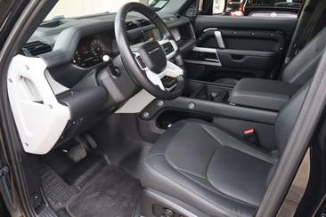 Land Rover Defender 110 P400e — photo 3