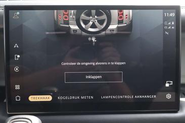 Land Rover Defender 110 P400e — photo 15
