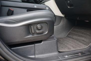 Land Rover Defender 110 P400e — photo 19
