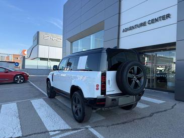 Land Rover Defender 110 D250 — photo 17