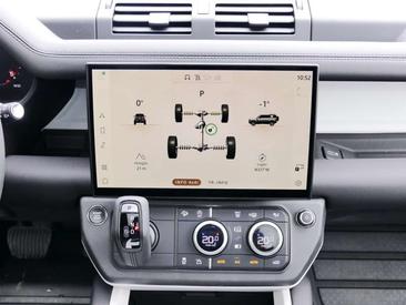 Land Rover Defender 110 D200 — photo 23