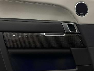 Land Rover Range Rover Sport SVR — photo 28