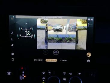 Land Rover Defender 110 D250 — photo 16