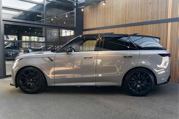Land Rover Range Rover Sport SV — photo 4