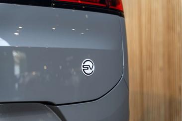 Land Rover Range Rover Sport SV — photo 10