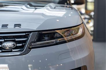 Land Rover Range Rover Sport SV — photo 12