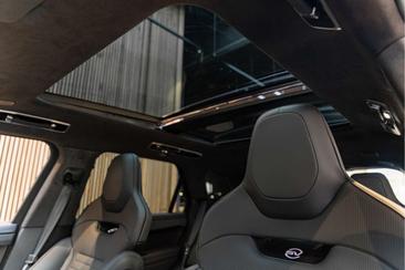 Land Rover Range Rover Sport SV — photo 18
