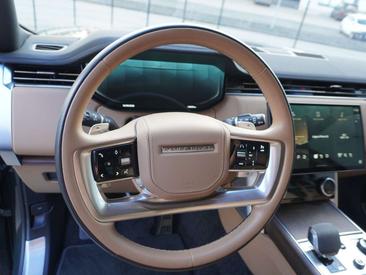 Land Rover Range Rover D350 — photo 12