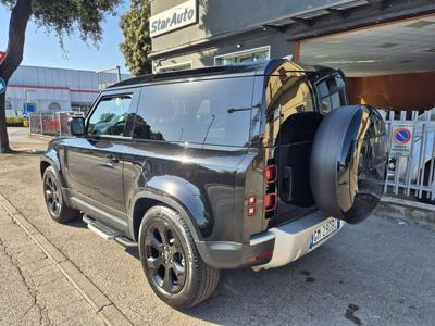 Land Rover Defender 90 D200