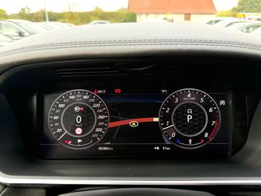 Land Rover Range Rover Sport SVR — photo 18