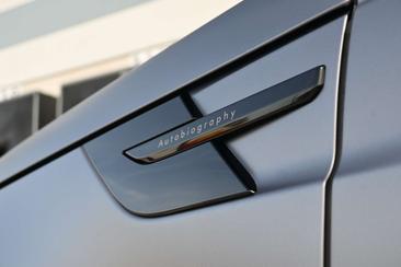 Land Rover Range Rover Sport P550e — photo 13